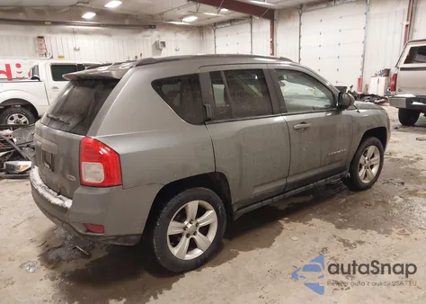 2013 Jeep Compass Sport/North z USA, uszkodzony, nr VIN 1C4NJDAB6DD180786